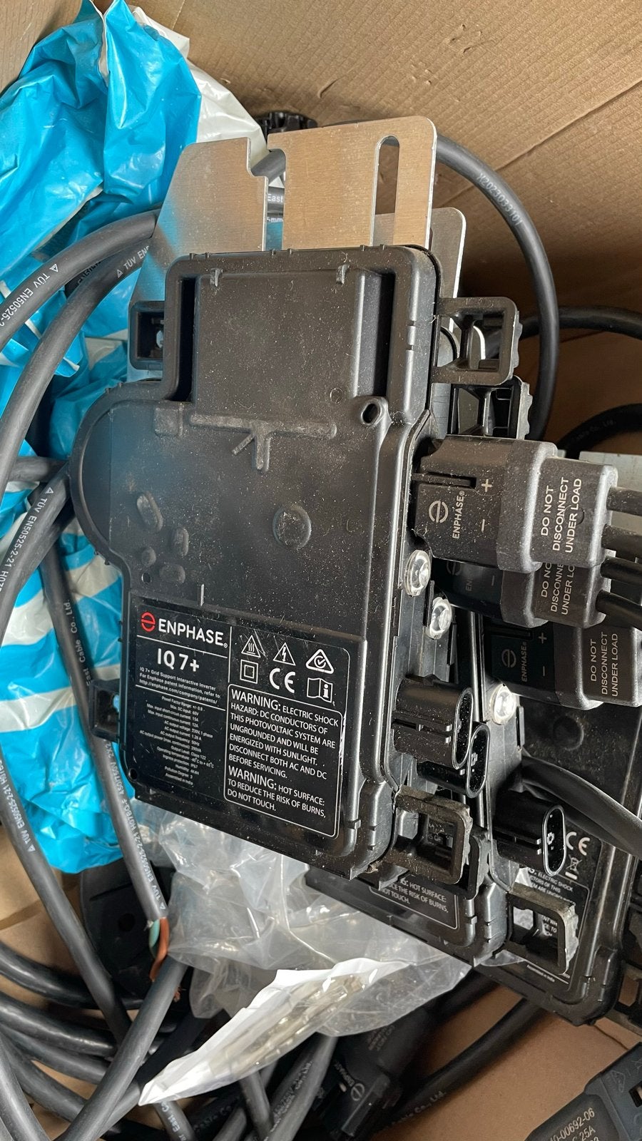 Enphase IQ7+ Micro-omvormer voor zonnepanelen, Doe-het-zelf en Verbouw, Elektra en Kabels, Ophalen, Gebruikt, Overige typen