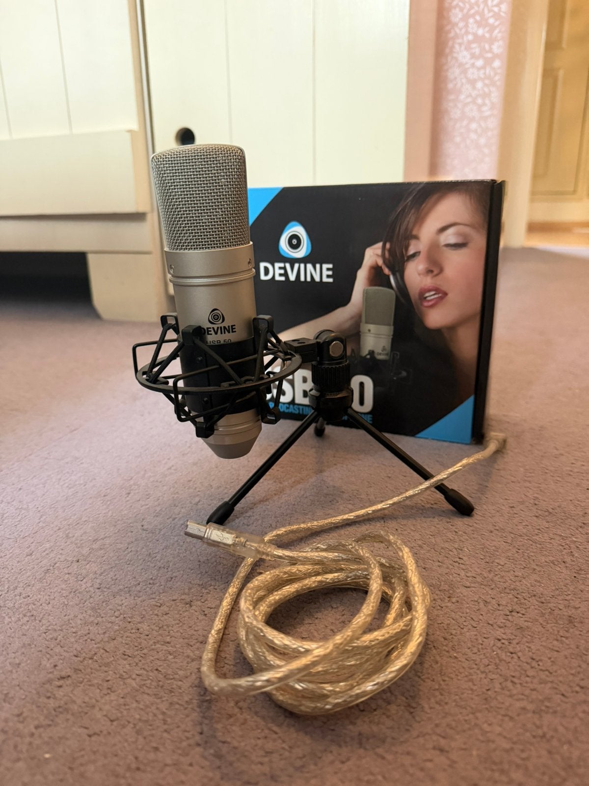 USB 50 DEVINE microfoon, Muziek en Instrumenten, Microfoons, Ophalen, Gebruikt, Studiomicrofoon