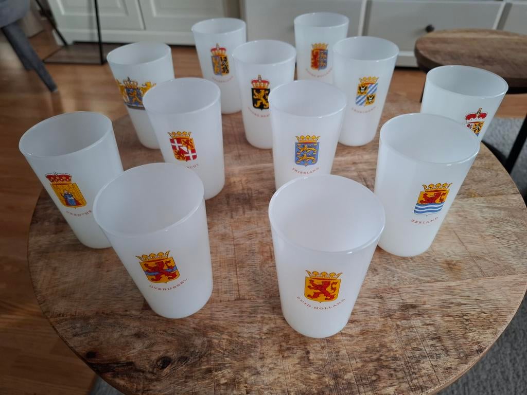 Nutricia glazen provincies, Verzamelen, Glas en Borrelglaasjes, Ophalen of Verzenden, Nieuw