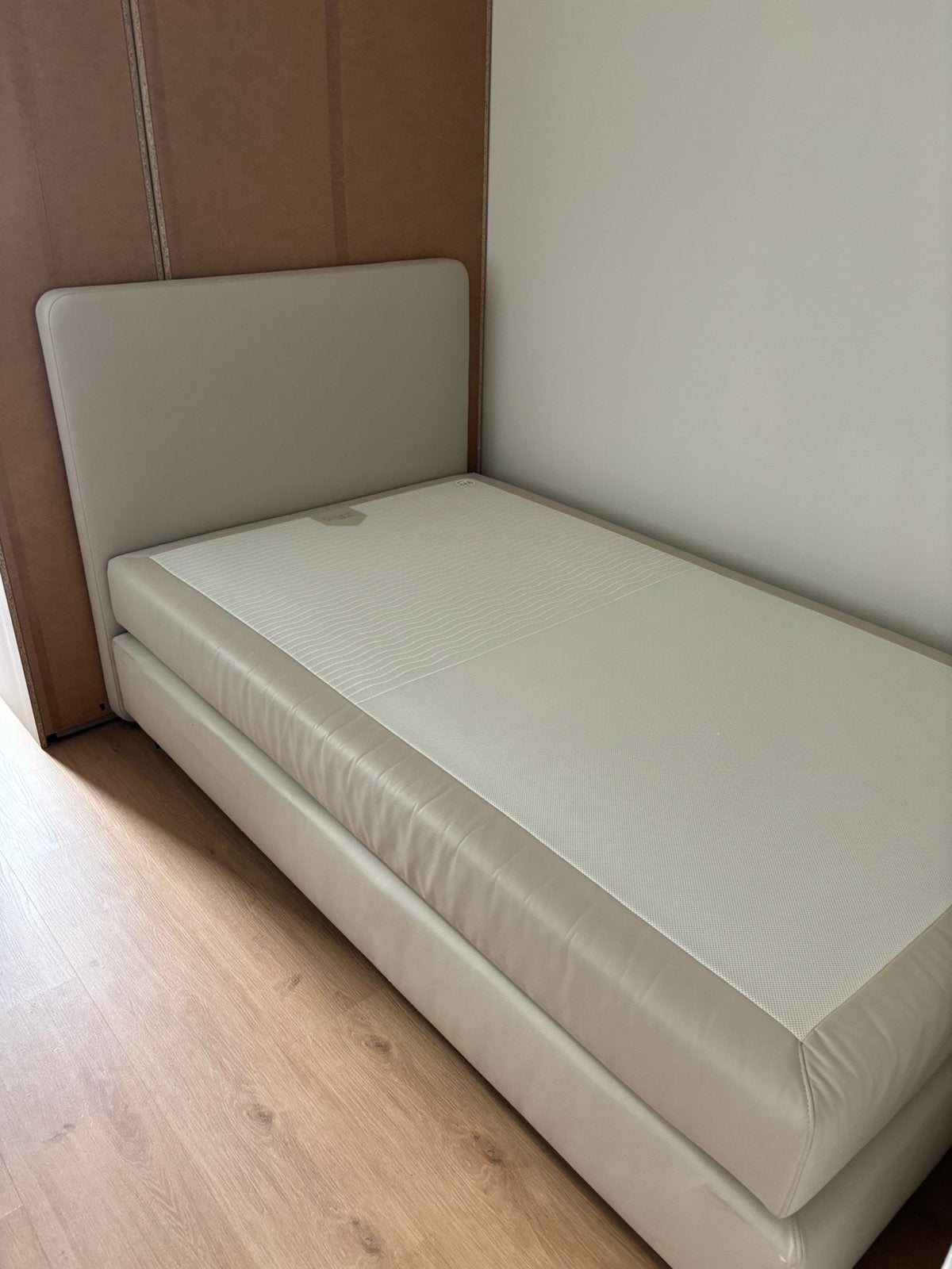 Foto 4 van 120x200 Velda versus boxspring