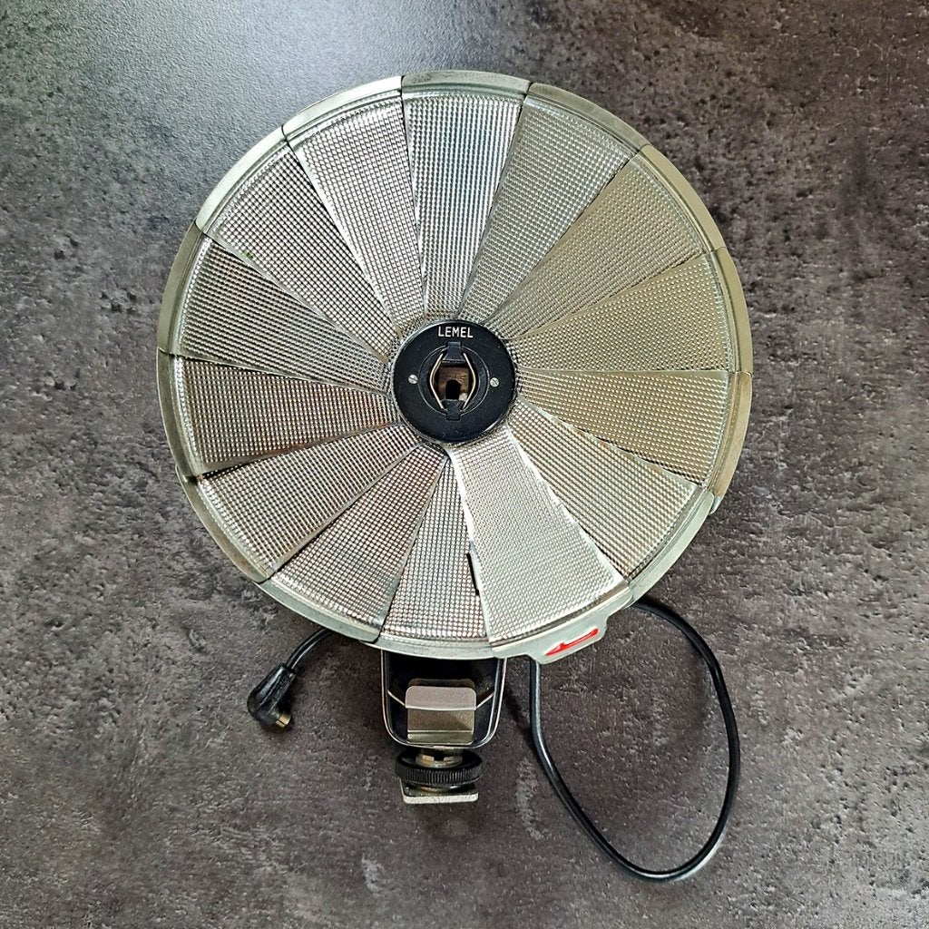 Vintage Lemel opvouwbare waaierflitser (fan flash), Overige merken, Gebruikt, Voor analoge fotografie, Ophalen of Verzenden