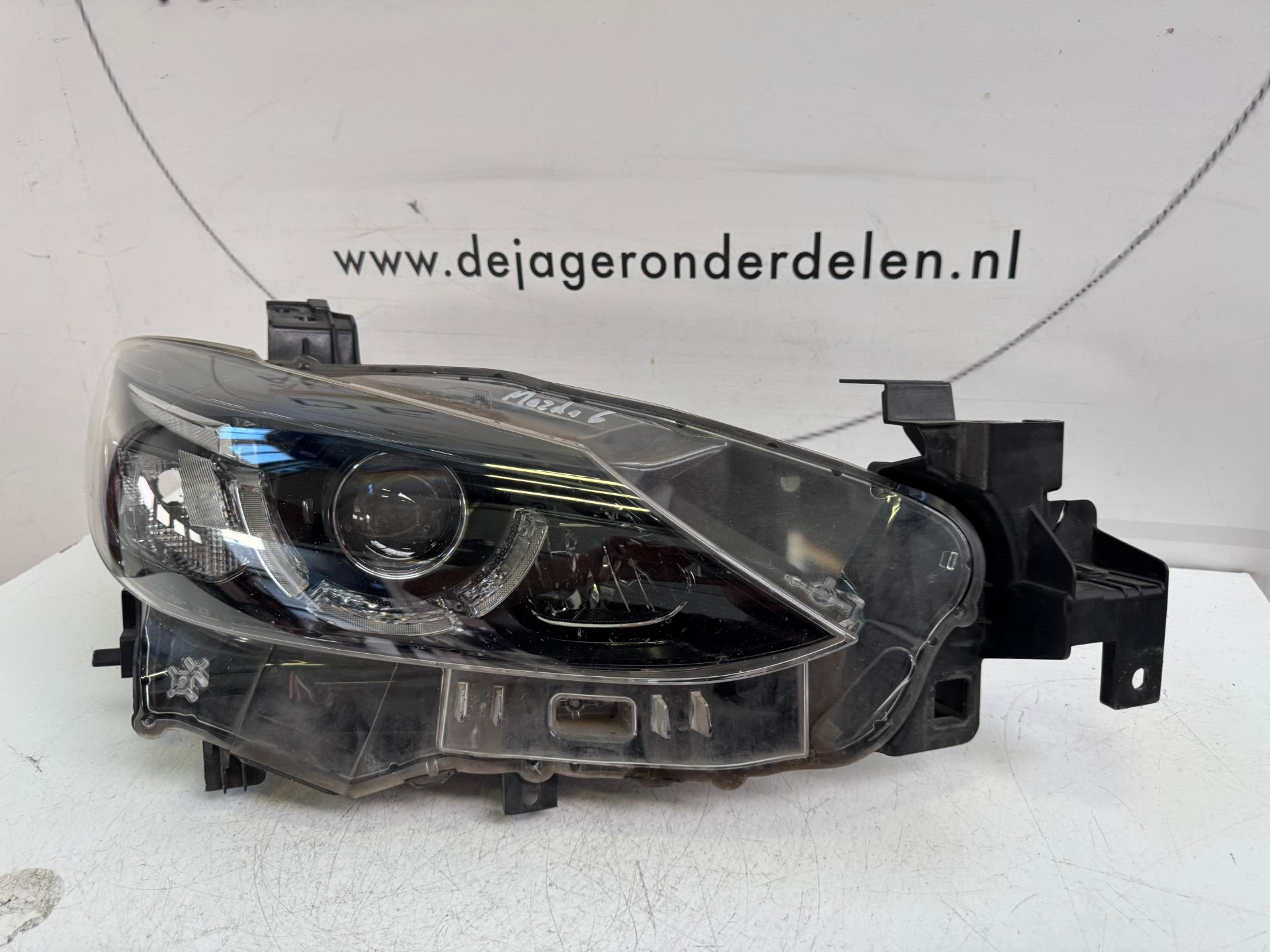 MAZDA 3 VOL LED KOPLAMP RECHTS, Auto-onderdelen, Verlichting, Gebruikt, Shinchi, Fuchu-Cho 3-1
730-8670  Hiroshima, Mazda Motor Corporation