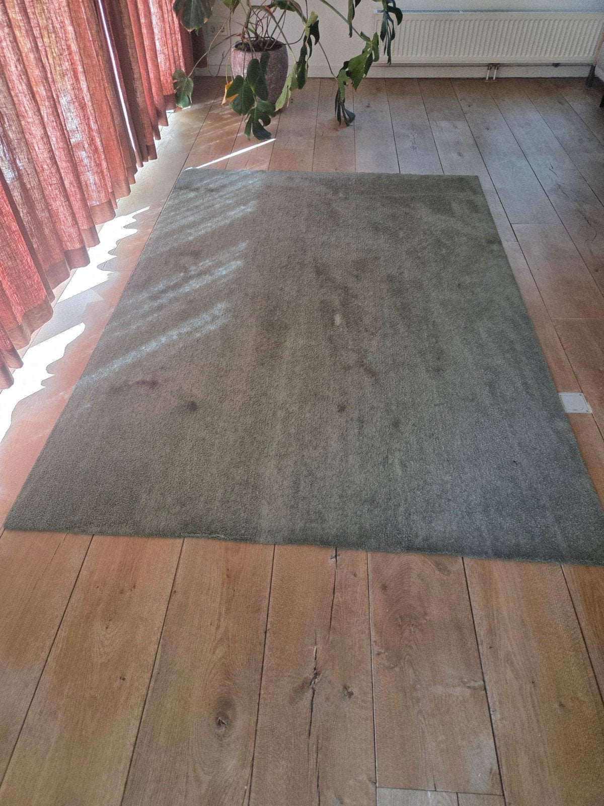 Stijlvol rechthoekig tapijt - 160x230 cm, Huis en Inrichting, Ophalen, Gebruikt, 150 tot 200 cm, 200 cm of meer