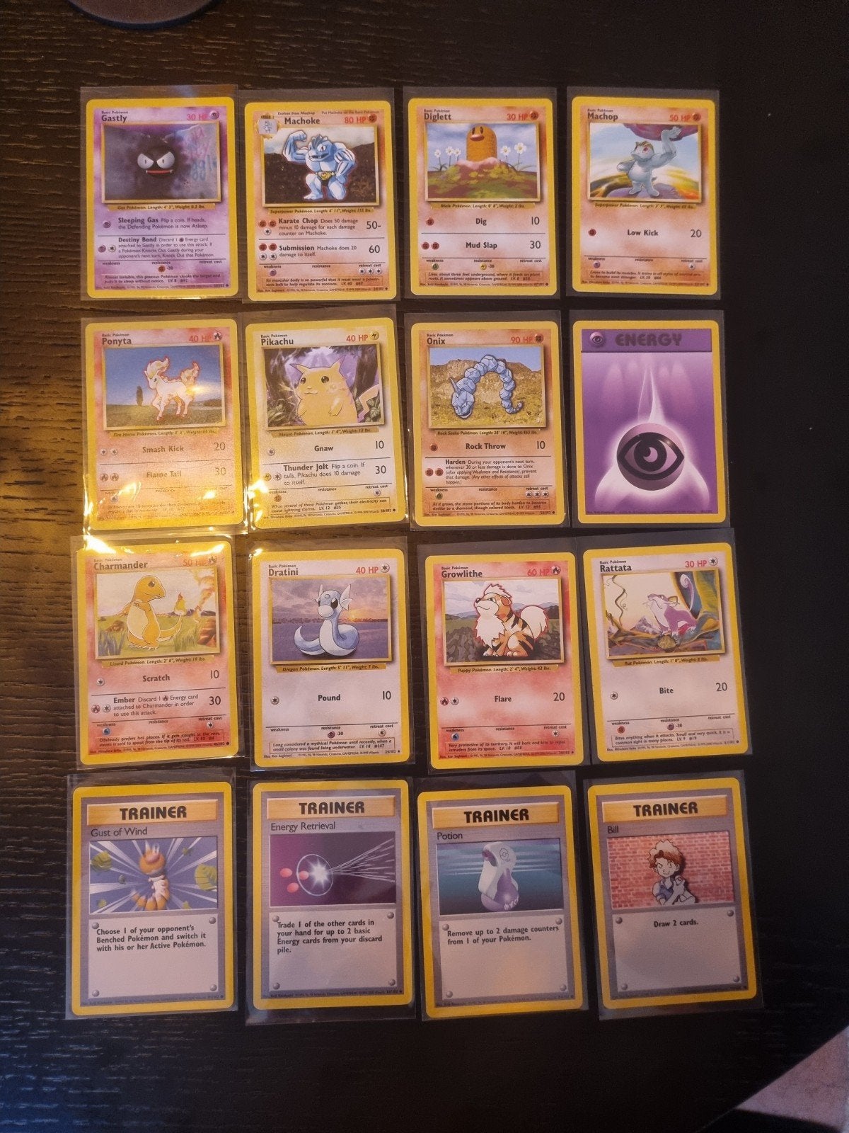 Base set kaarten engels , alleen als set € 25, Ophalen of Verzenden, Zo goed als nieuw, Meerdere kaarten