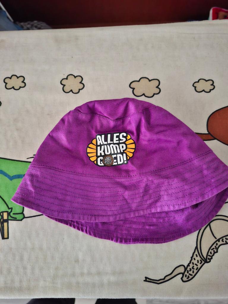 Zwarte cross hoed bucket hat, Verzenden, Zo goed als nieuw