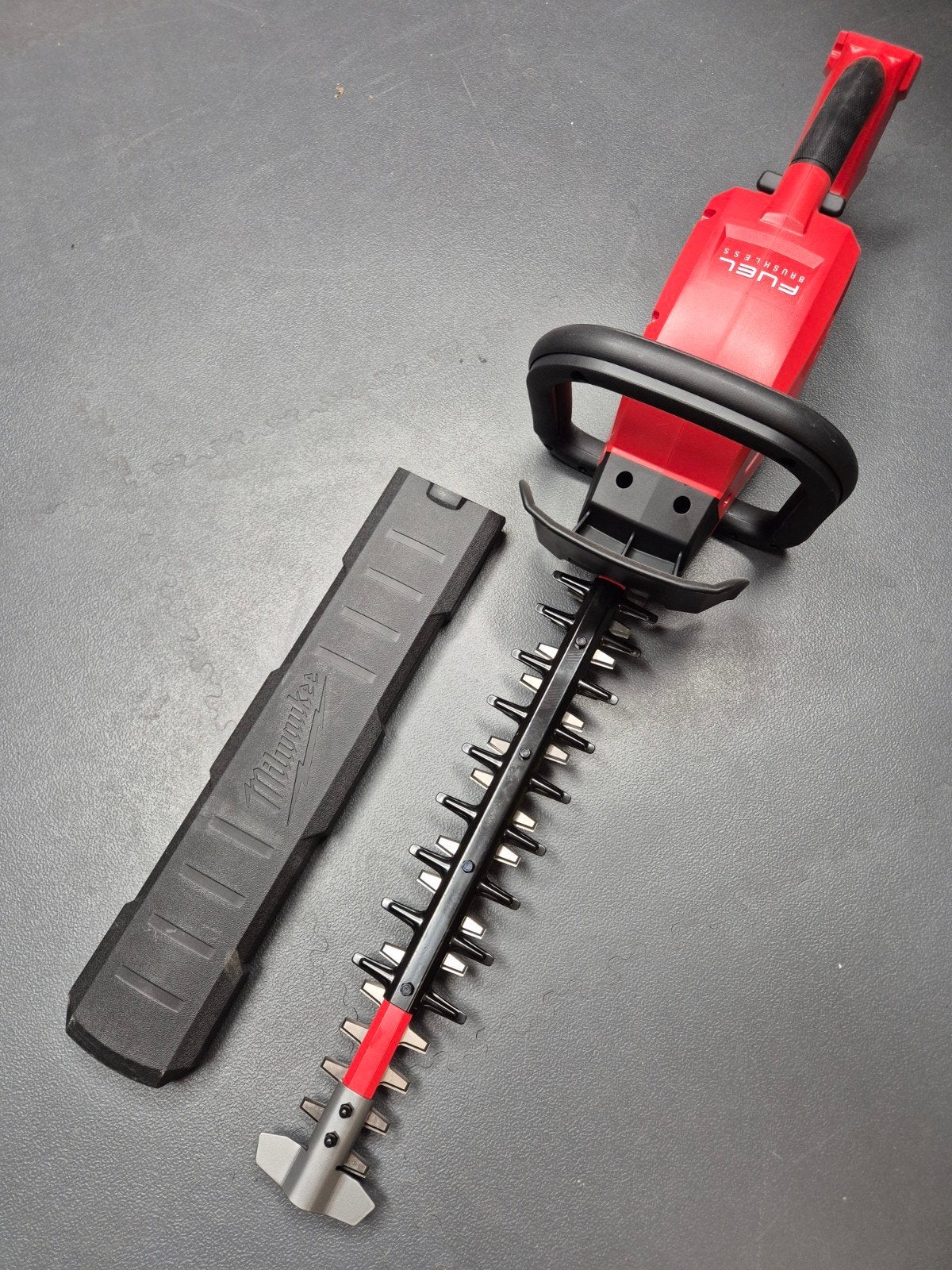 Milwaukee M18 FHET45 Accu Heggenschaar - nieuw, Tuin en Terras, Heggenscharen, Ophalen, Nieuw, Accu, Milwaukee
