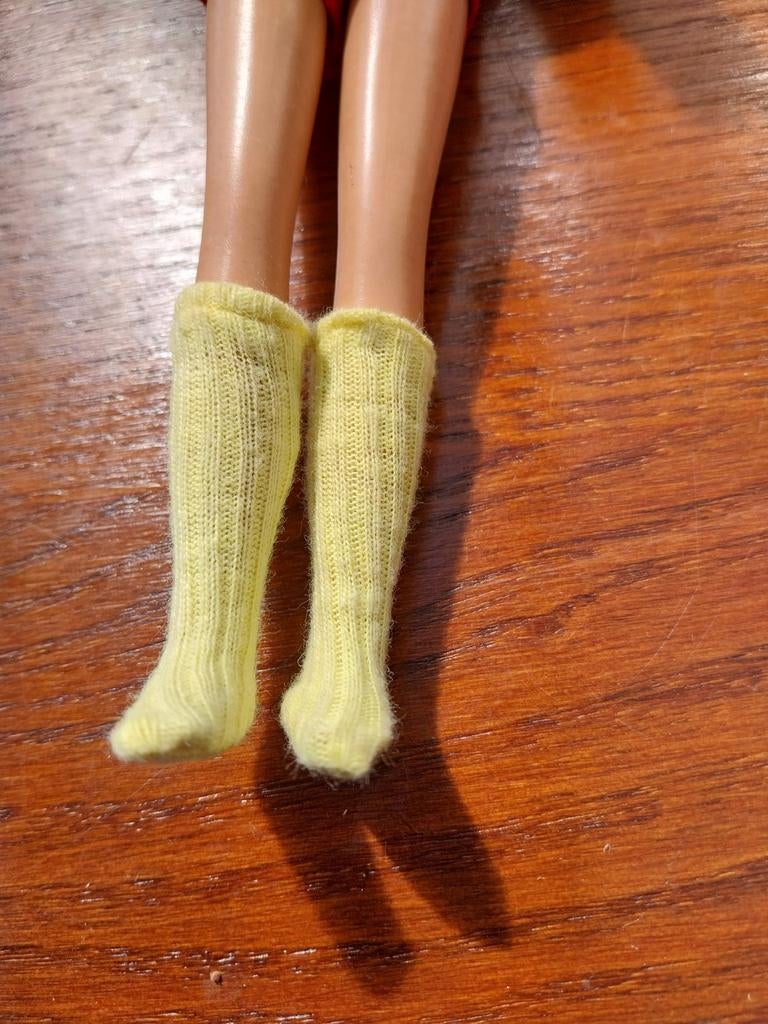Vintage Barbie Skipper gele kniekousen Hearts N' Flowers, Ophalen of Verzenden, Gebruikt, Kleertjes