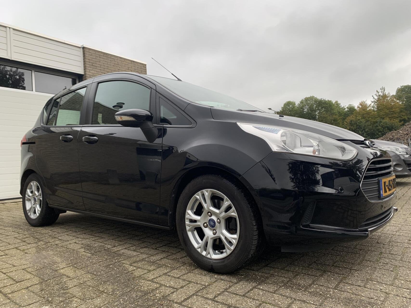Ford B-Max 1.0 EcoBoost Style Navi Airco Trekhaak Stoelverwa, Voorwielaandrijving, Euro 5, 101 pk, Gebruikt