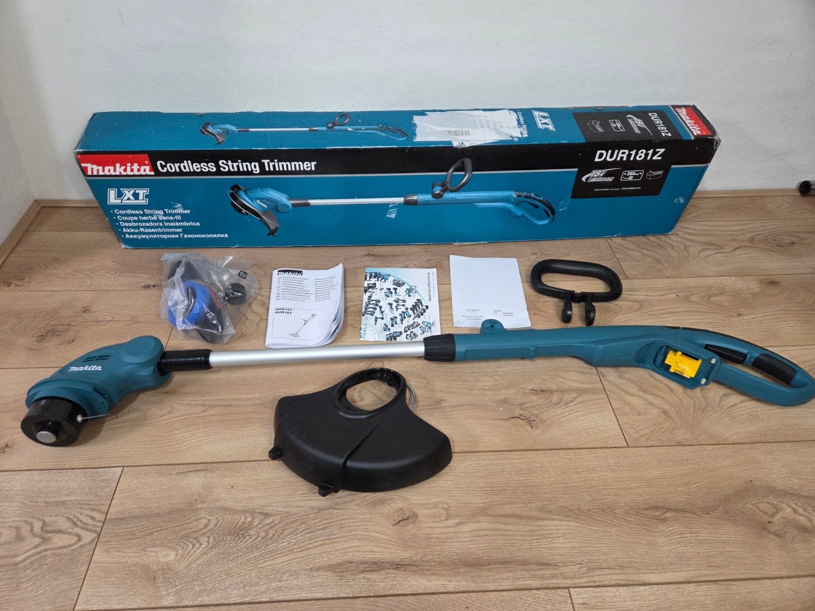 Makita DUR181Z Accu Grastrimmer 18V LXT (excl. accu), Ophalen of Verzenden, Nieuw, Overige soorten, Makita
