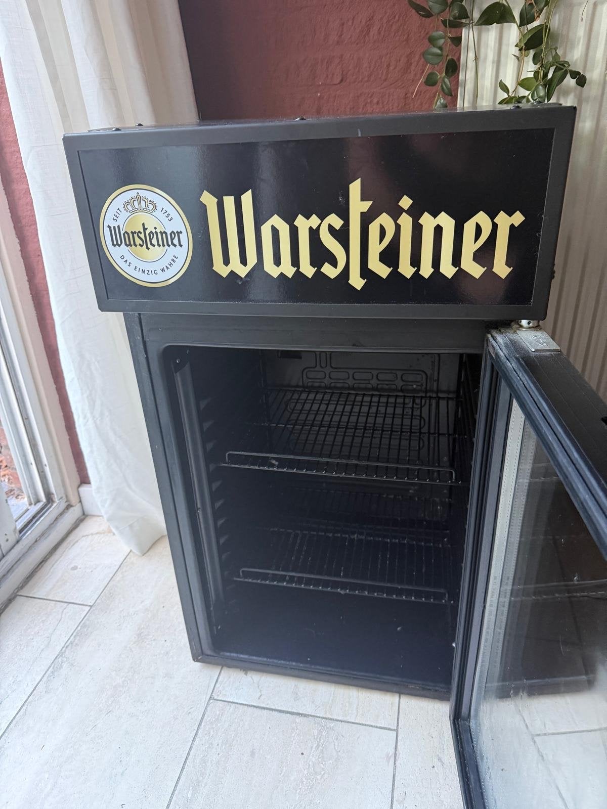 Warsteiner mini koelkast - perfect voor dranken, Witgoed en Apparatuur, Minder dan 45 cm, Minder dan 75 liter, Ophalen, 85 tot 120 cm