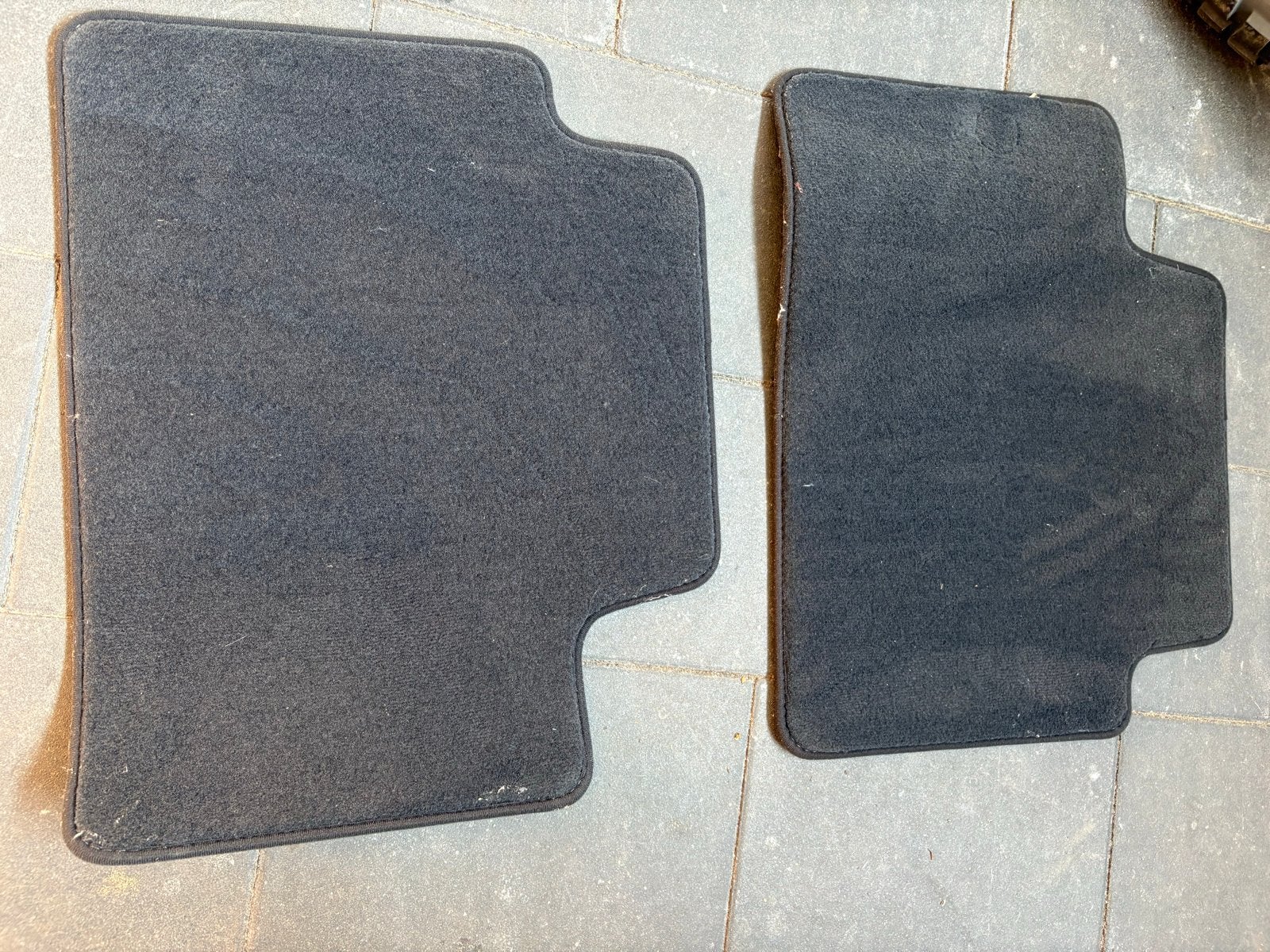 Set van 4 zwarte originele automatten bmw 3 serie, Ophalen of Verzenden, Nieuw