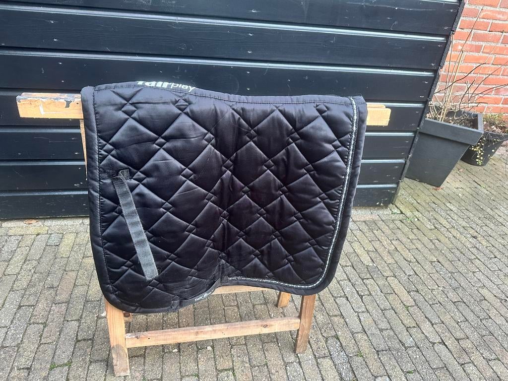 zwart zadeldekje met steentjes, Dieren en Toebehoren, Paarden en Pony's | Dekens en Dekjes, Full (L), Gebruikt, Zadeldekje, Ophalen of Verzenden