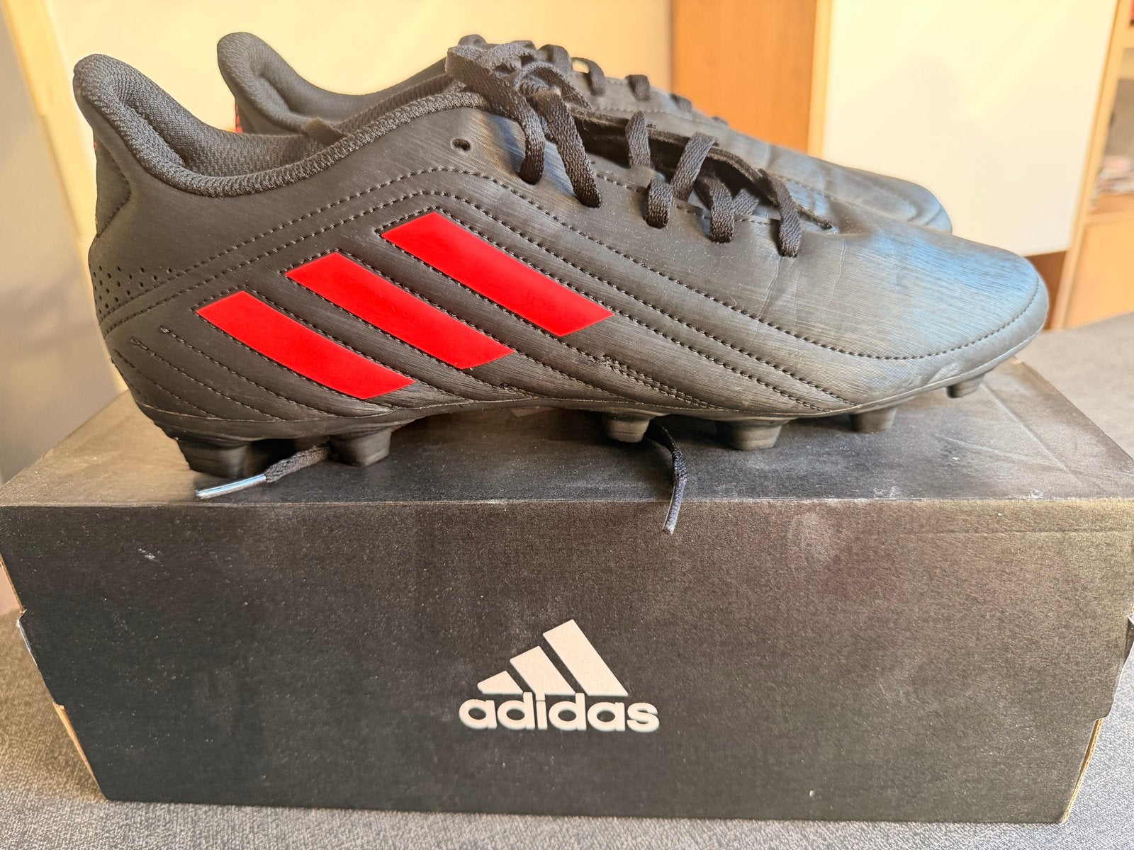 Adidas Deportivo FxG voetbalschoenen - Maat 45 1/3, Ophalen of Verzenden, Zo goed als nieuw, Schoenen