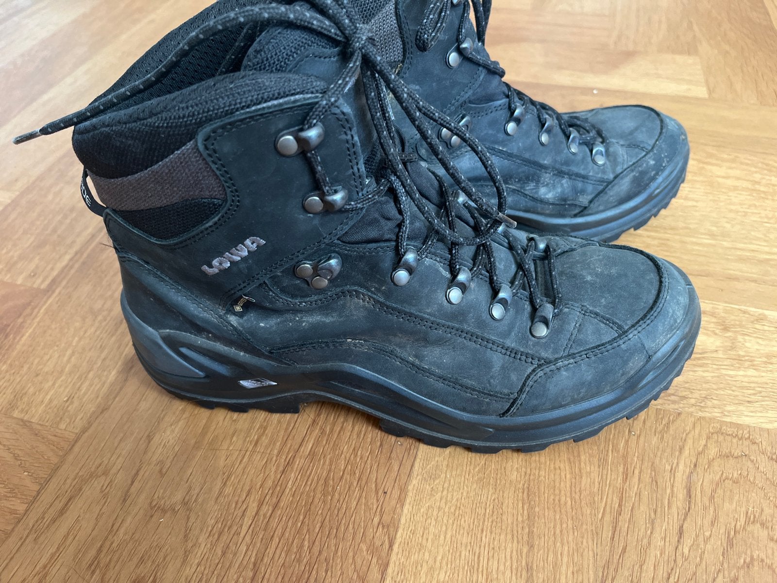 Lowa Wandelschoenen - Robuust en Comfortabel heren maat 44, Ophalen of Verzenden, Gebruikt, Schoenen