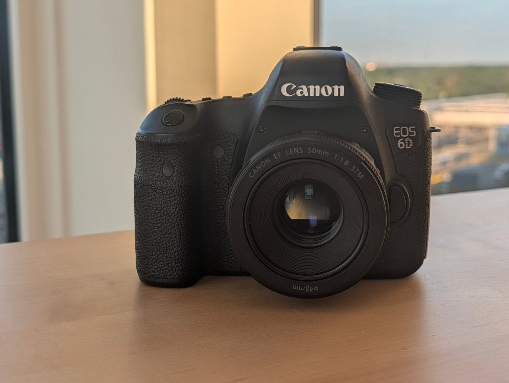 Canon EOS 6D DSLR & EF 50mm f/1.8 STM lens, Audio, Tv en Foto, Fotocamera's Digitaal, Spiegelreflex, Verzenden, Canon, Lensdop