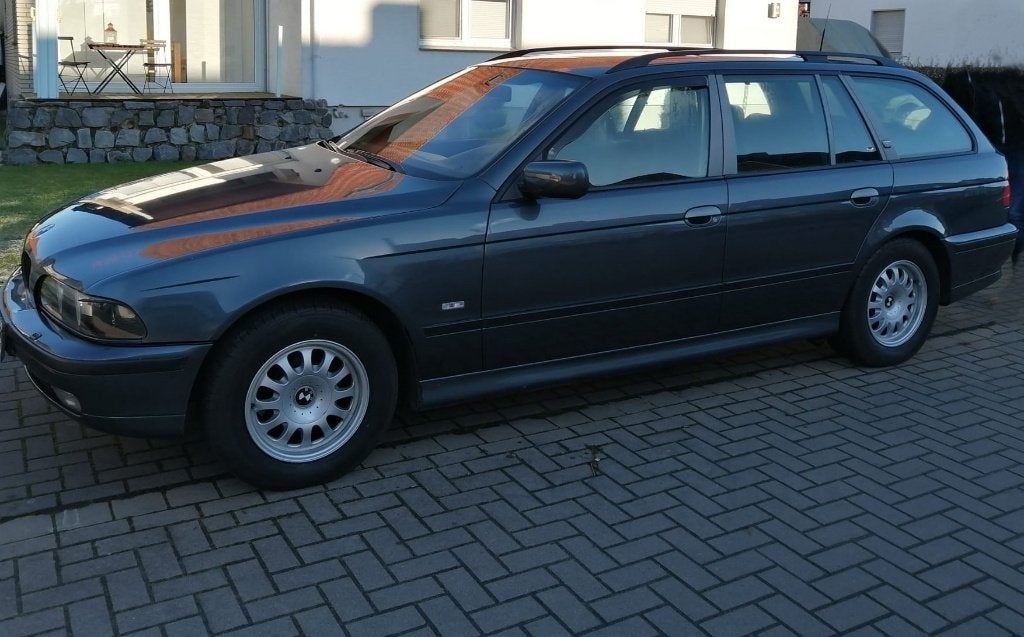 BMW 520 Touring executive 1999 E39 schakel dual airco xenon, Ophalen, Zo goed als nieuw