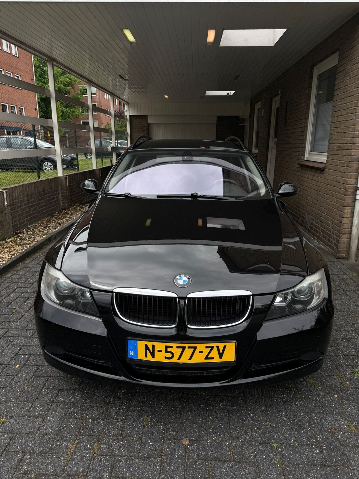 BMW 3-Serie 2.0 318 I Touring 2007 Zwart, Auto's, BMW, 13 km/l, Achterwielaandrijving, 4 cilinders, 129 pk