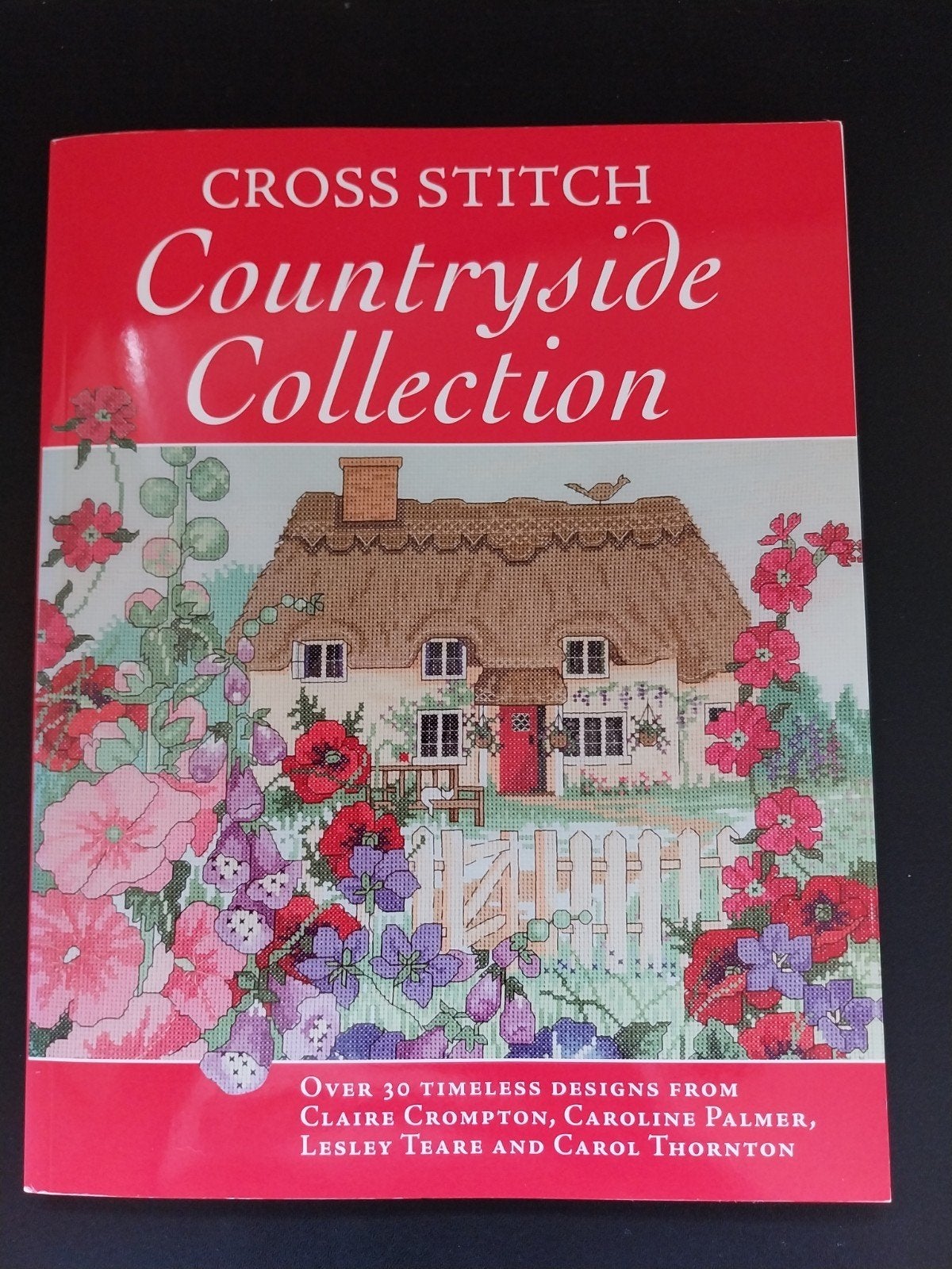 Cross Stitch Countryside Collection - Nieuw Borduurboek, Hobby en Vrije tijd, Ophalen of Verzenden, Nieuw, Handborduren, Patroon