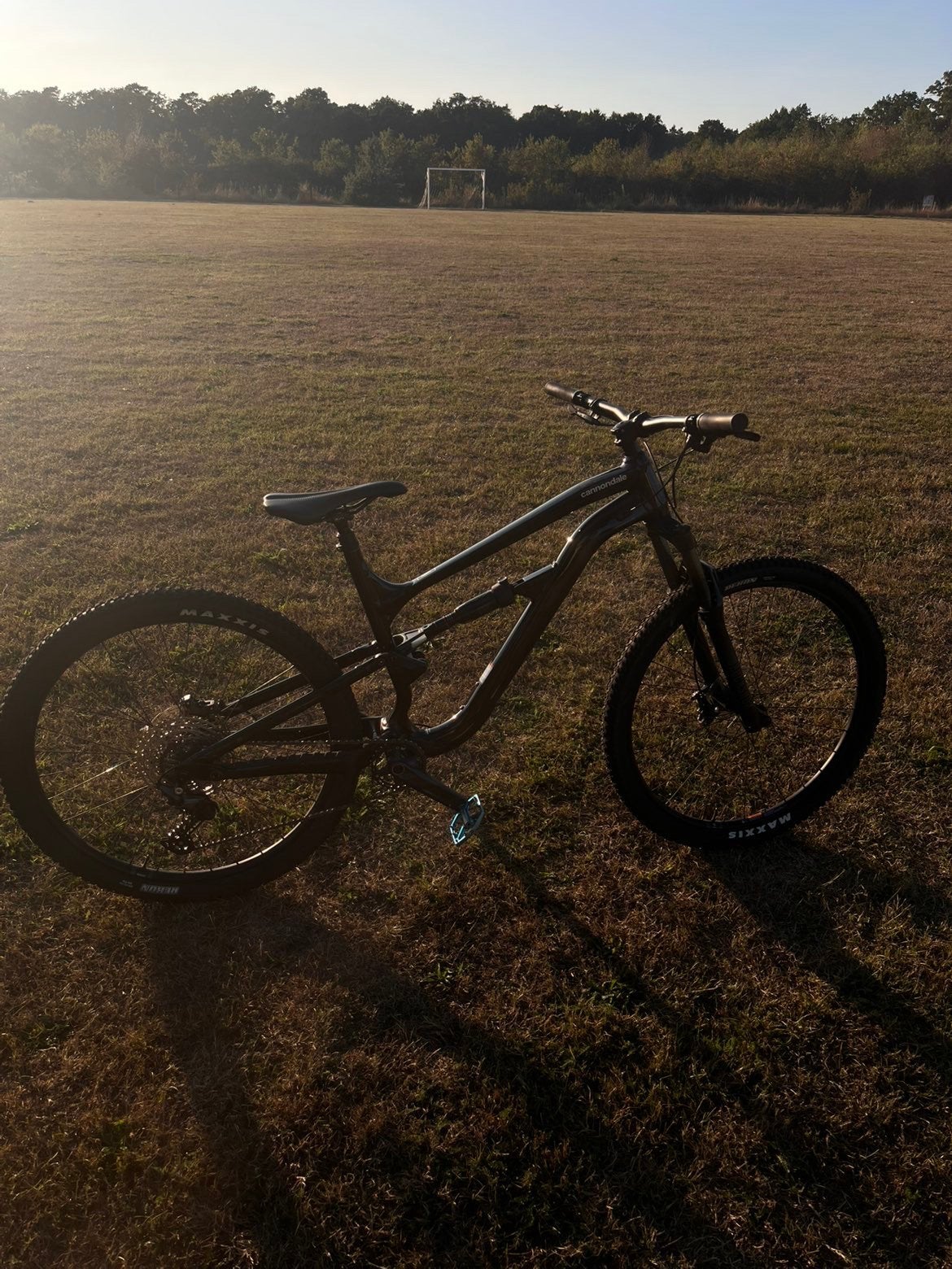 Foto 5 van Mountainbike = Cannondale habit 4 XL