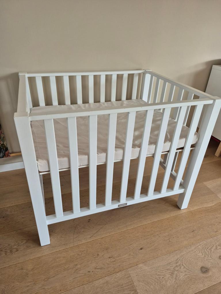 Bopita box met boxmatras, Kinderen en Baby's, Boxen, Ophalen, Gebruikt, Rechthoekig, In hoogte verstelbaar