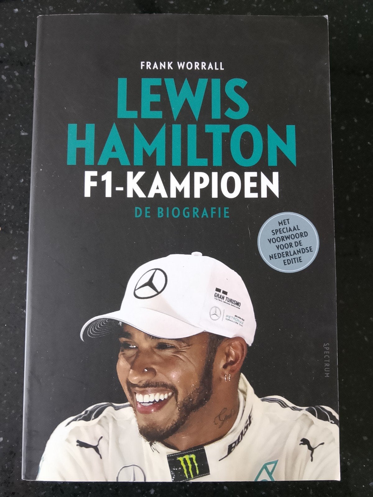Frank Worrall - Lewis Hamilton, Frank Worrall, Ophalen of Verzenden, Zo goed als nieuw, Sport