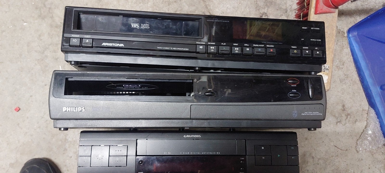 3x videorecorder defect, Ophalen of Verzenden, Niet werkend, VHS-speler of -recorder
