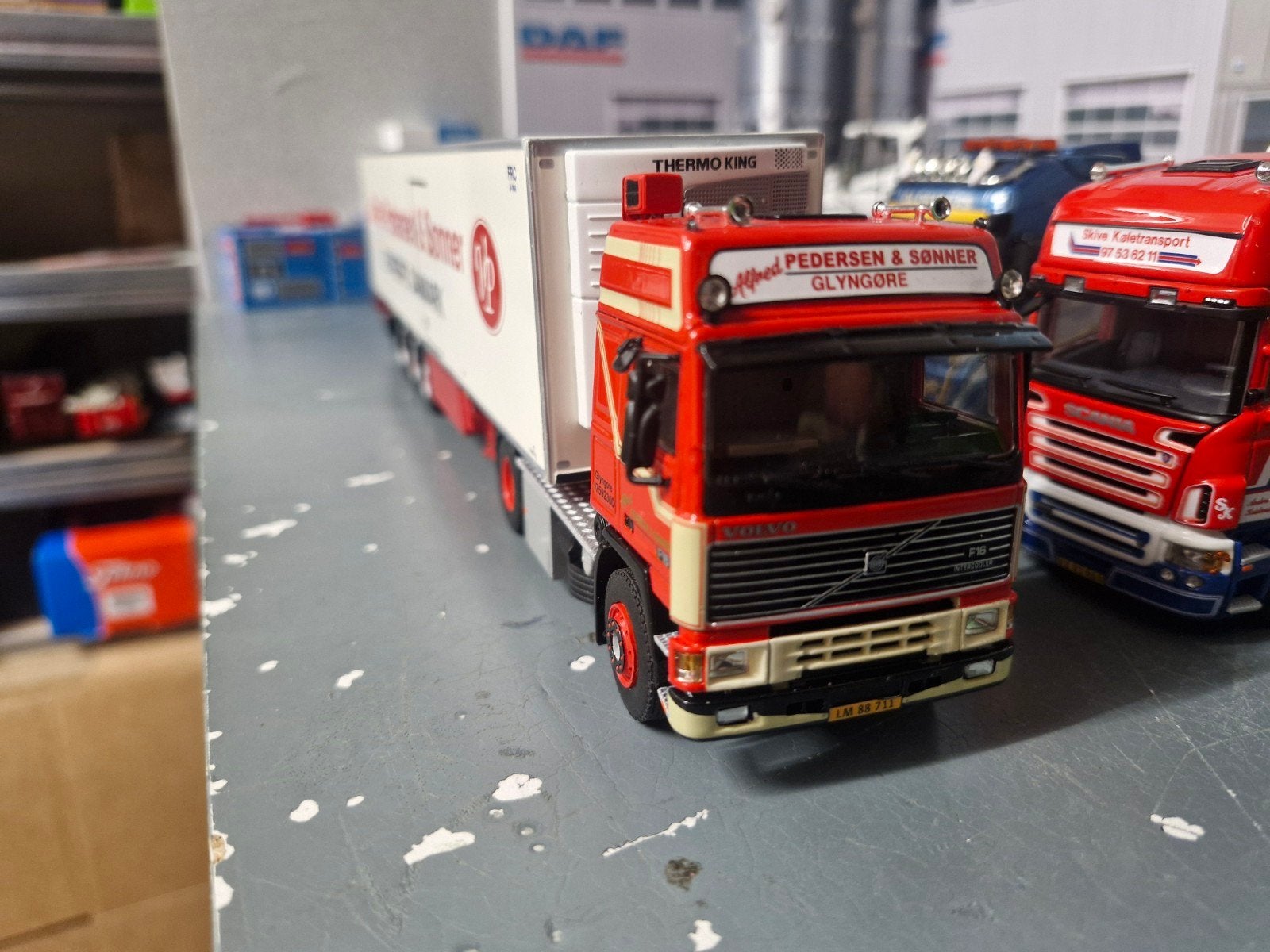 volvo Fl16 met koeltrailer wsi alfred pedersen