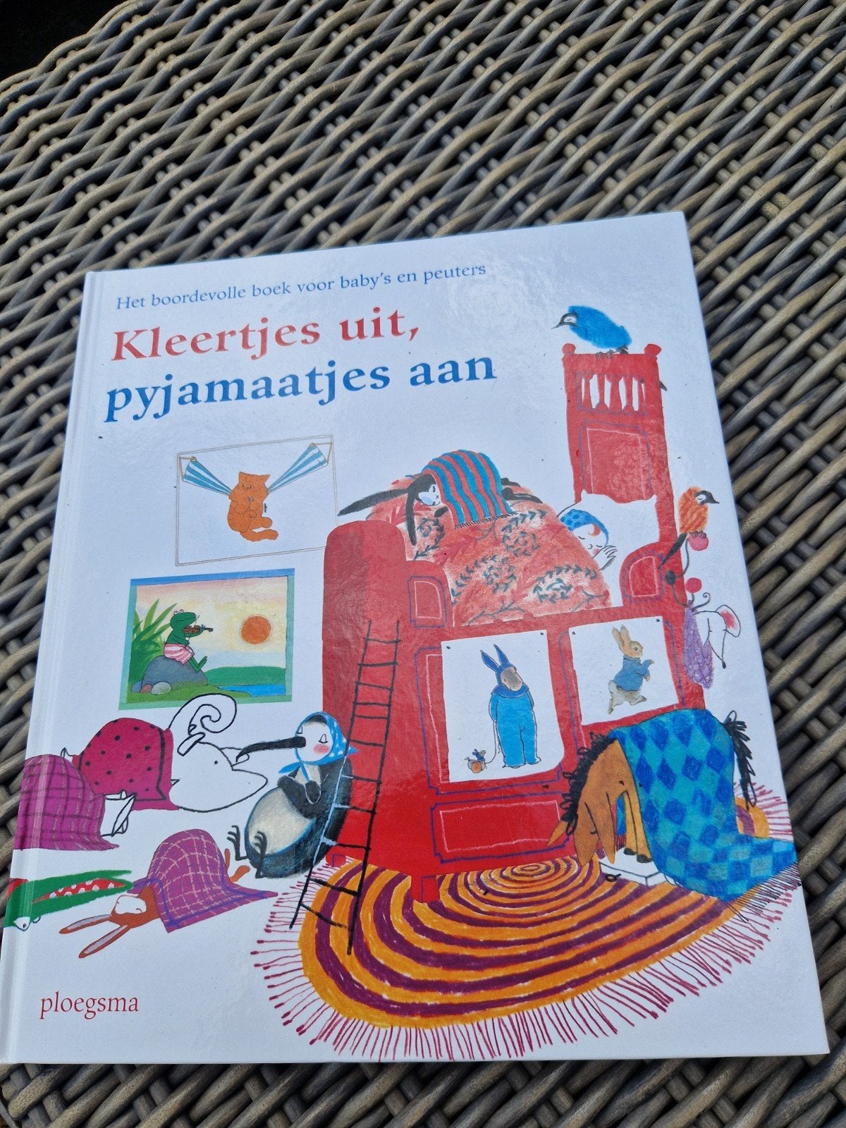 Kleertjes uit pyjamaatjes aan, Boeken, Ophalen of Verzenden, Zo goed als nieuw, Diverse auteurs, 3 tot 4 jaar