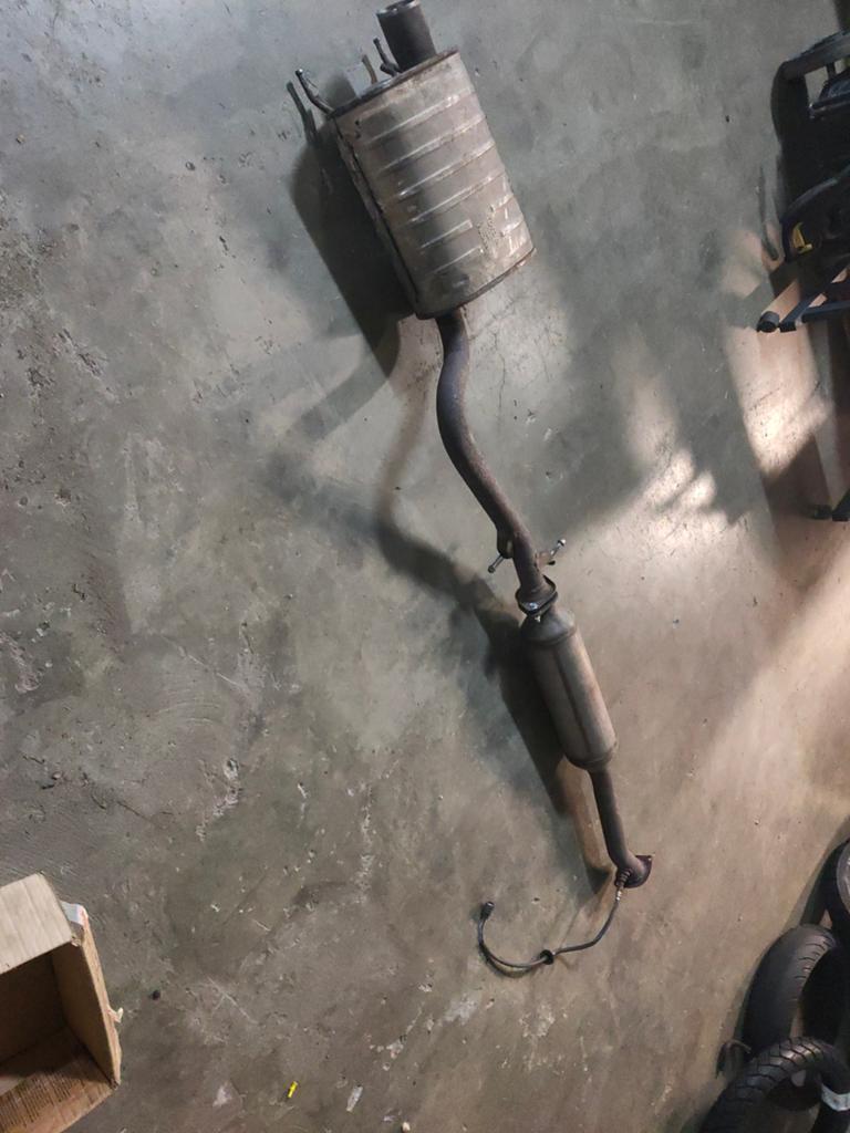 Uitlaat einddemper middendemper Lexus is 300 2003, Ophalen of Verzenden, Lexus