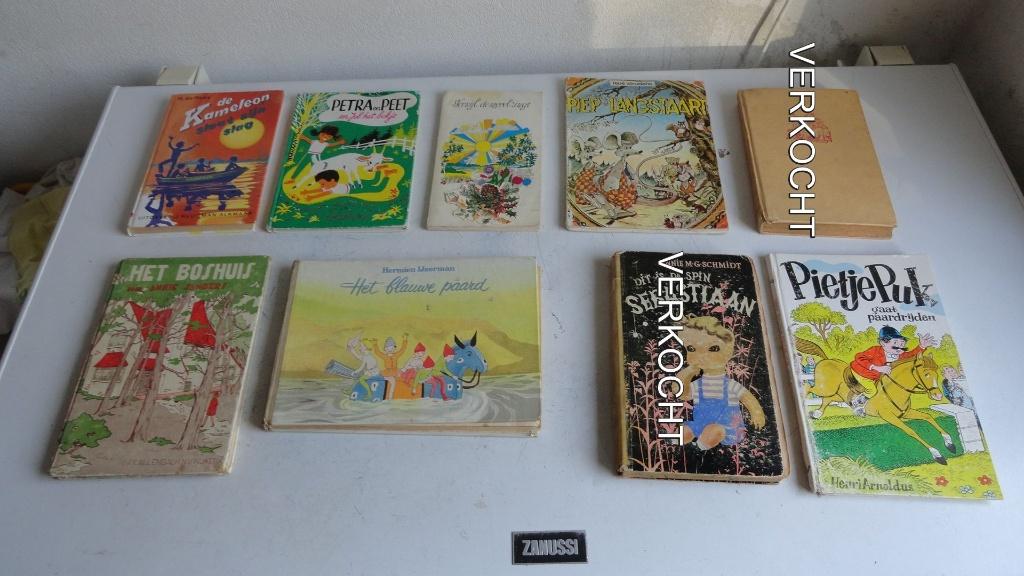 Antieke boekjes, De Kameleon, Pietje Puk, Petra en Peet etc, Ophalen of Verzenden
