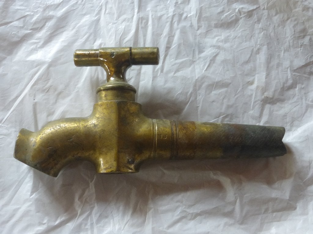Antieke bronzen  wijnvatkraan, Antiek en Kunst, Antiek | Koper en Brons, Ophalen of Verzenden, Brons