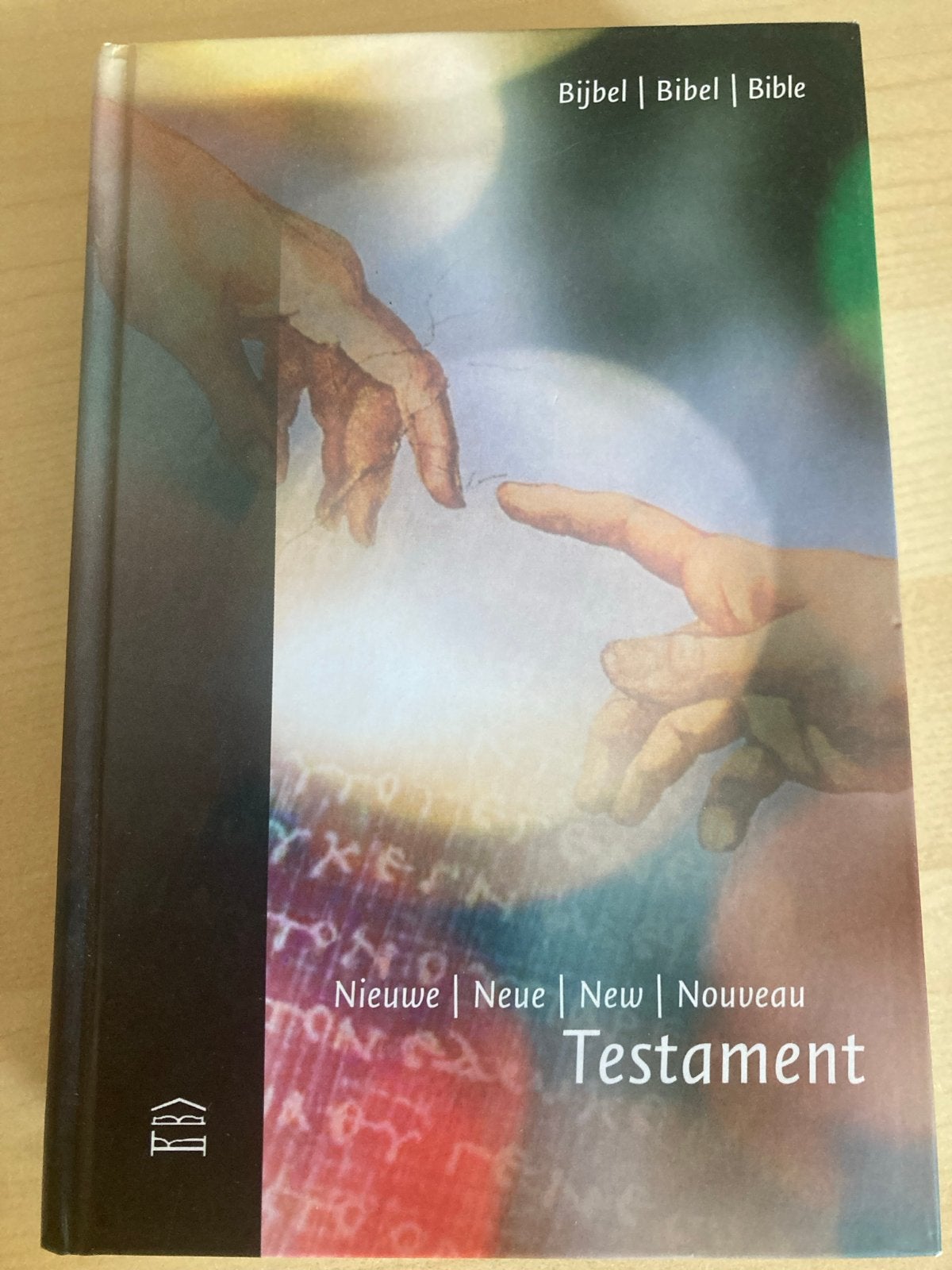 Nieuw Testament - Bijbelvereniging (meertalig), Ophalen of Verzenden, Zo goed als nieuw, Spiritualiteit algemeen, Verhaal of Roman