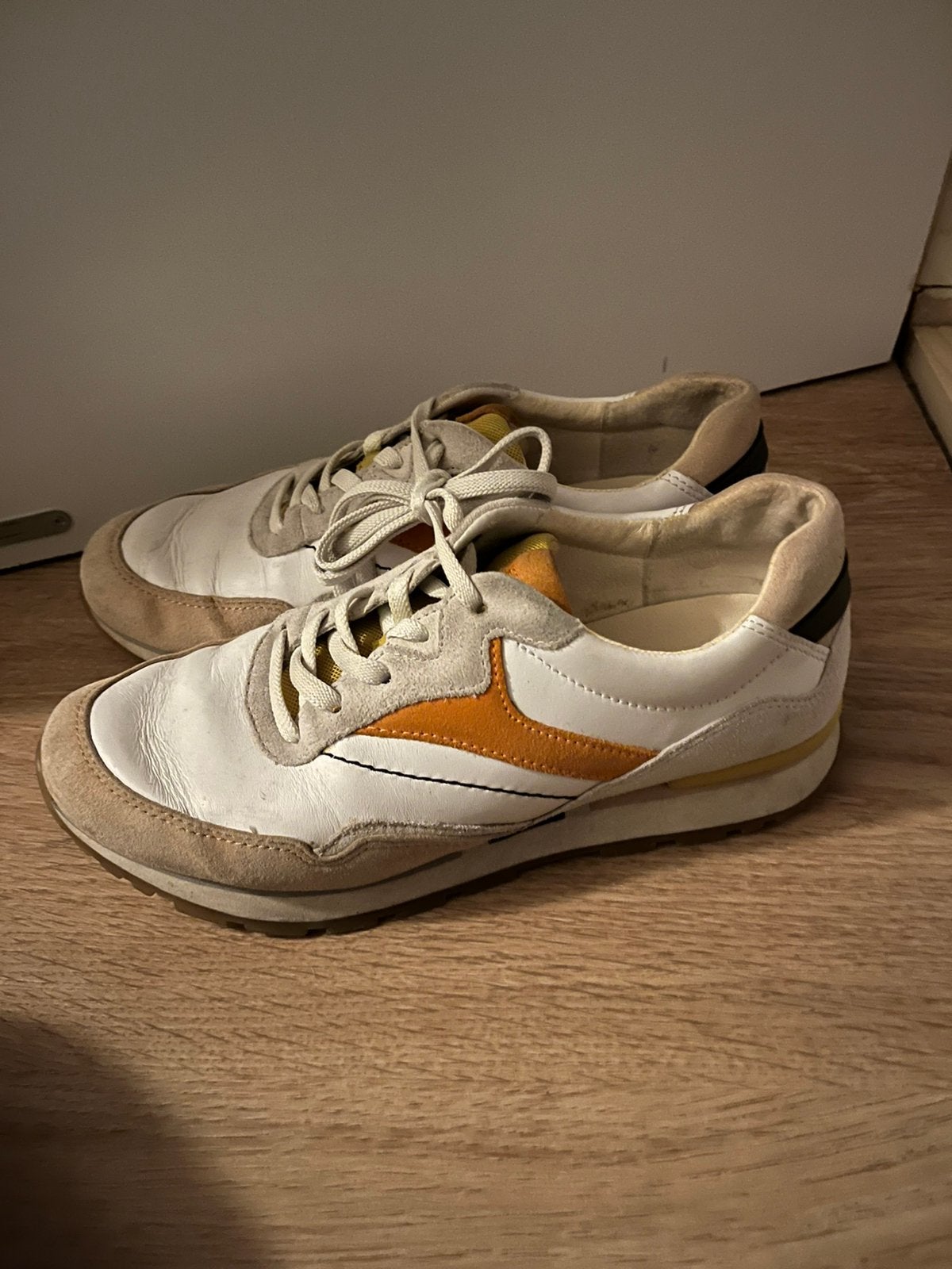 Gabor sneakers mt 39- Zo goed als nieuw, Wit, Ophalen of Verzenden, Sneakers of Gympen, Zo goed als nieuw