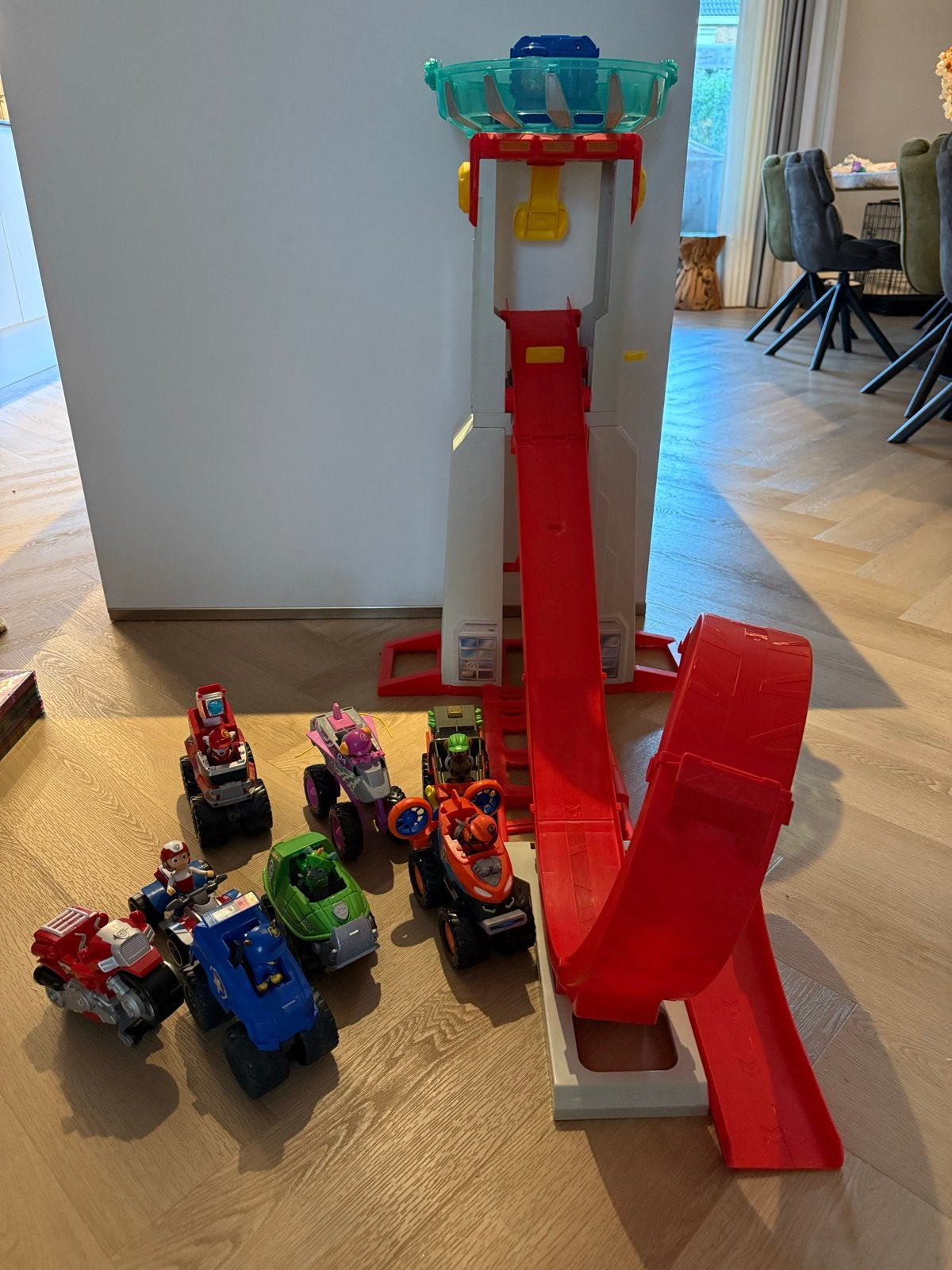 Paw Patrol looping toren met Voertuigen en Figuren, Ophalen, Gebruikt