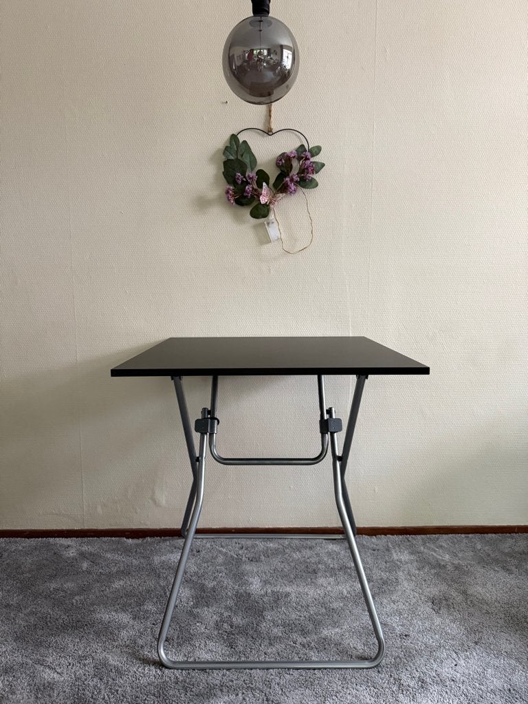 Handige Compacte Klaptafel (67x67 cm) – Zwart, Huis en Inrichting, Tafels | Eettafels, Ophalen, Vierkant, Nieuw, 50 tot 100 cm
