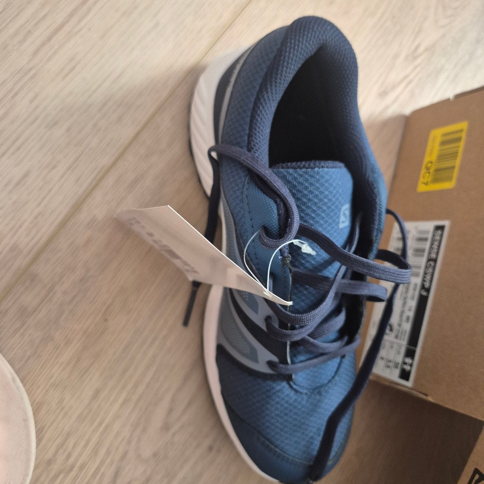 Gloednieuwe Salomon wandelschoenen maat 36, Ophalen of Verzenden, Nieuw, Schoenen