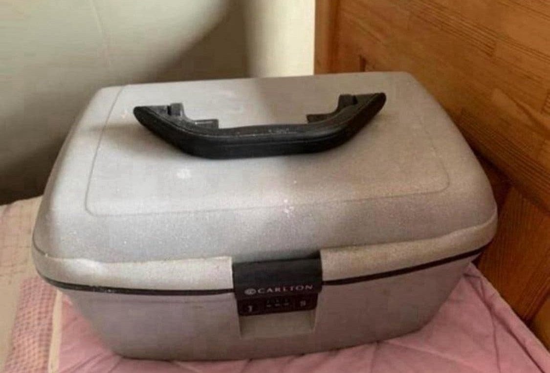 Carlton beautycase, Ophalen, Gebruikt, Grijs, Hardcase