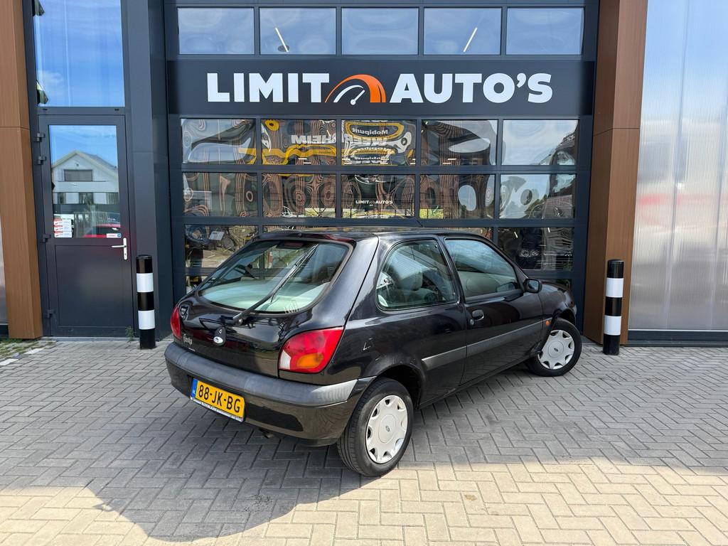 Ford Fiesta 1.3-8V Classic/Apk/Nap, Voorwielaandrijving, 1299 cc, 4 cilinders, 60 pk