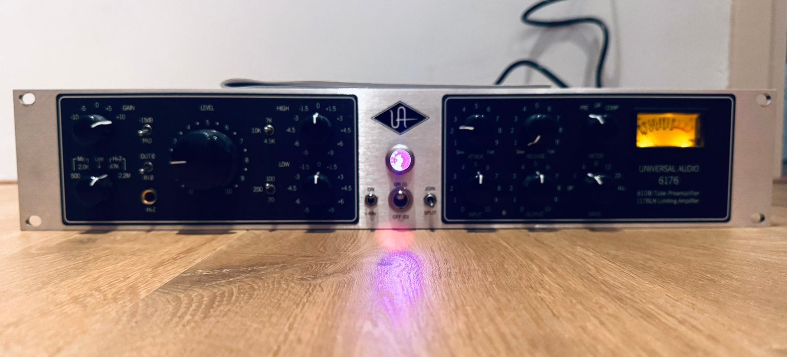 Universal Audio 6176, Ophalen of Verzenden, Gebruikt, Minder dan 500 watt, Overige typen
