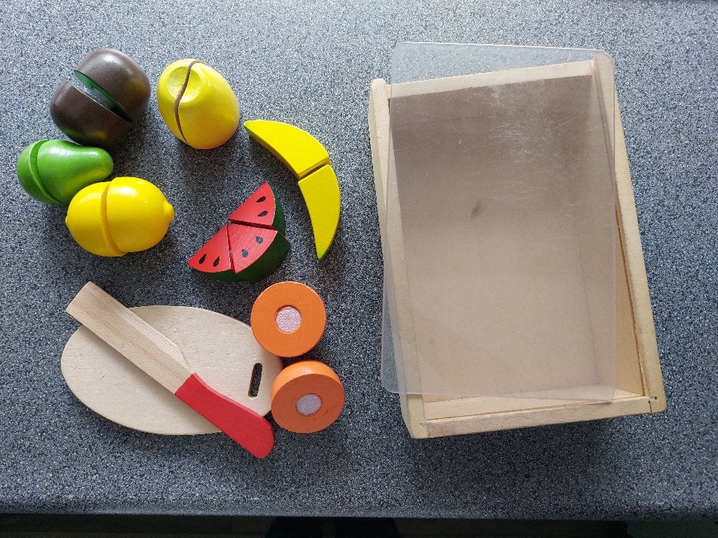 Houten snij set fruit klittenband, in kistje, Ophalen of Verzenden, Zo goed als nieuw