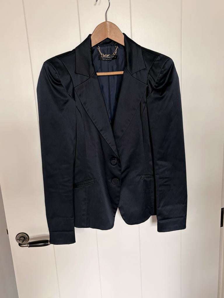 Donkerblauwe satijnen blazer RINASCIMENTO maat S, Kleding | Dames, Ophalen of Verzenden, Zo goed als nieuw, Maat 36 (S), Blauw