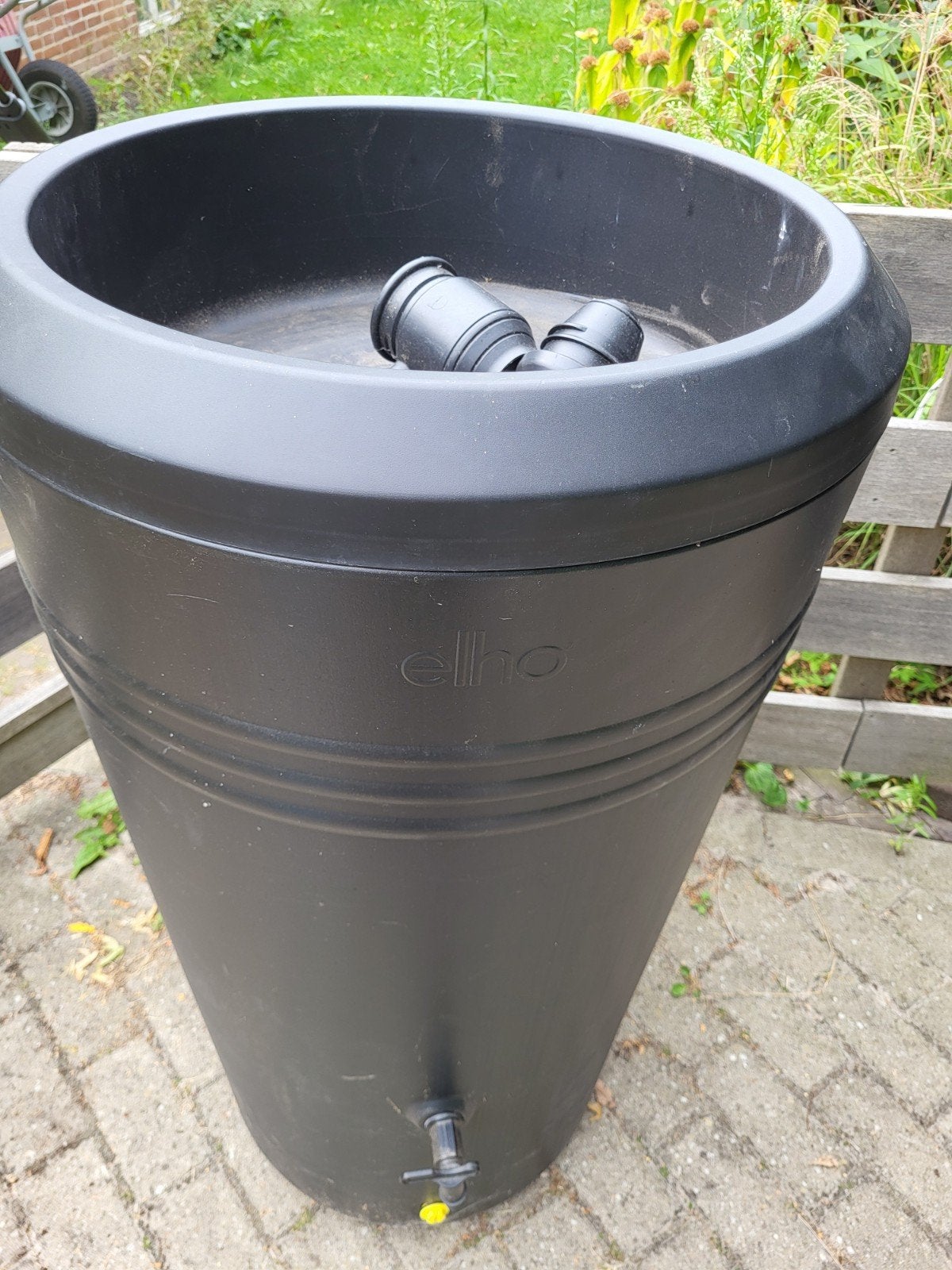 Elho regenton 200 liter met plantenbak en kraantje, Kunststof, Met kraantje, 150 liter of meer, Nieuw