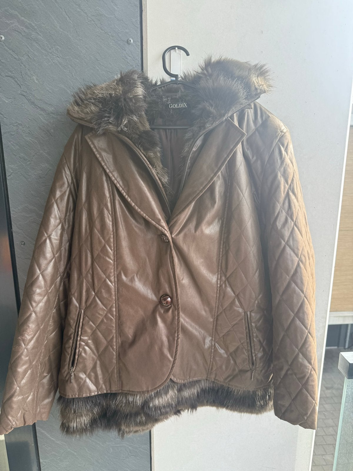 Goldix Gewatteerde Jas met Bontkraag en Details, Ophalen of Verzenden, Zo goed als nieuw, Maat 46/48 (XL) of groter, Bruin