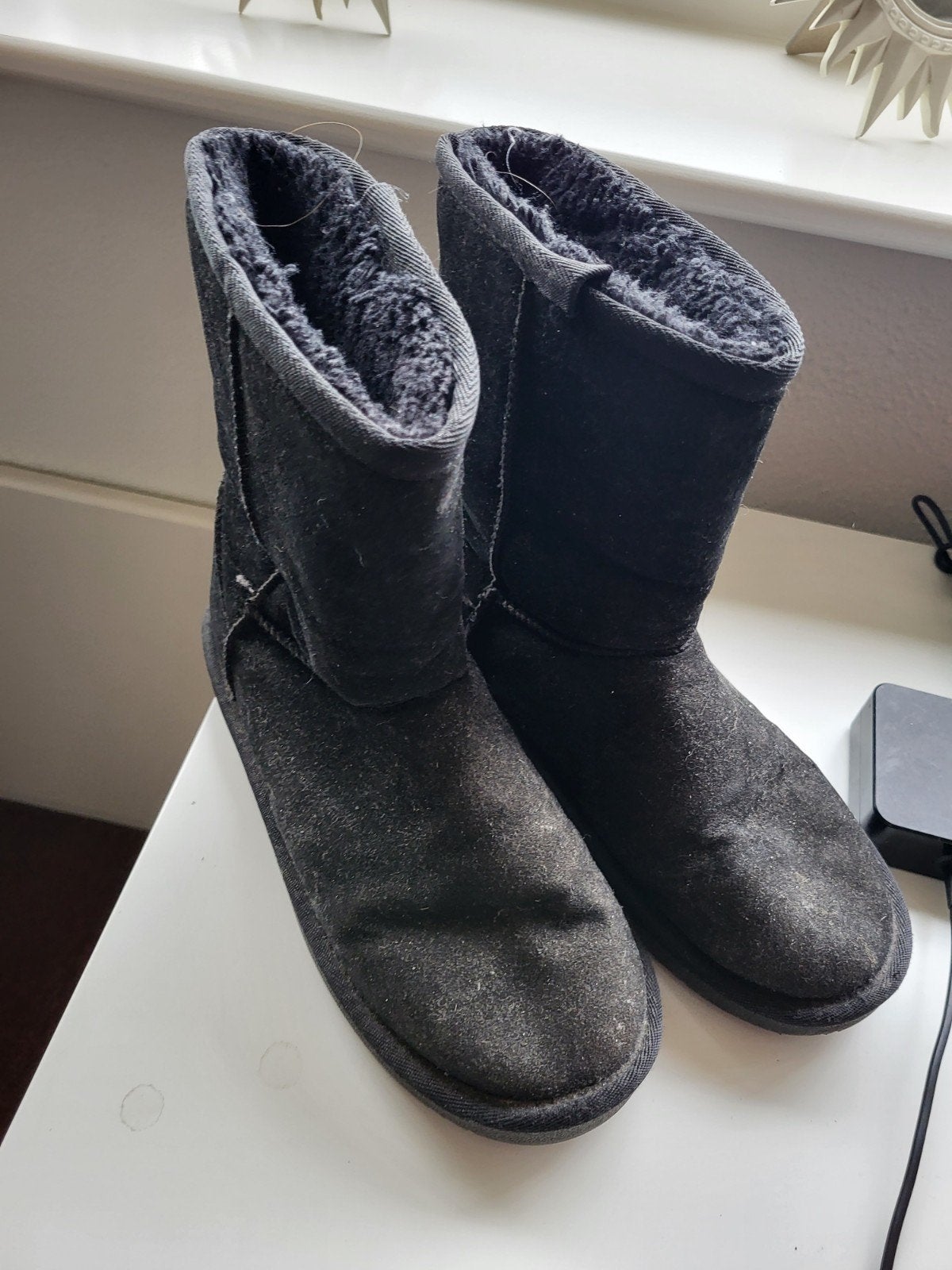Zwarte gevoerde laarzen, maat 38, Kleding | Dames, Zwart, Lage of Enkellaarzen, Ophalen of Verzenden, Zo goed als nieuw