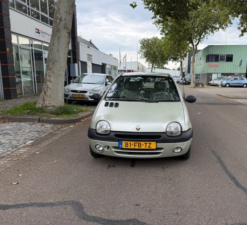 Renault Twingo 1.2 Comfort (bj 2000), foto 2