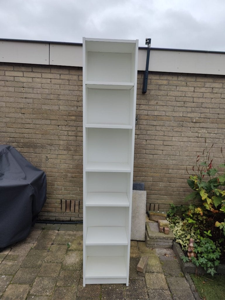 Witte IKEA billy boekenkast, Huis en Inrichting, Ophalen, Met plank(en), Minder dan 50 cm, Gebruikt