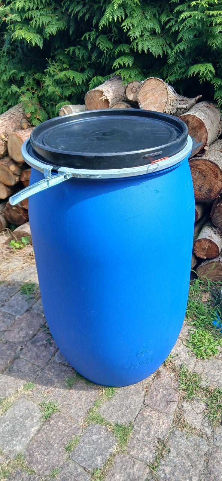 blauw vat kunststof regenton 220 liter schoon, 150 liter of meer, Ophalen of Verzenden, Gebruikt