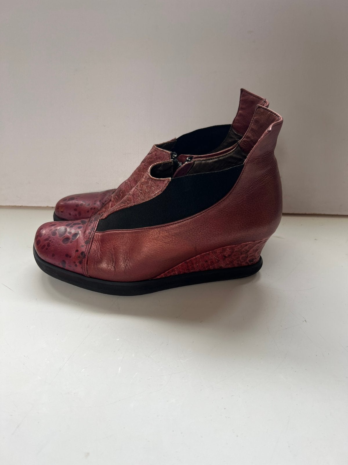 Jan Janssen schoenen maat 37, Ophalen of Verzenden, Sneakers of Gympen, Gedragen, Rood