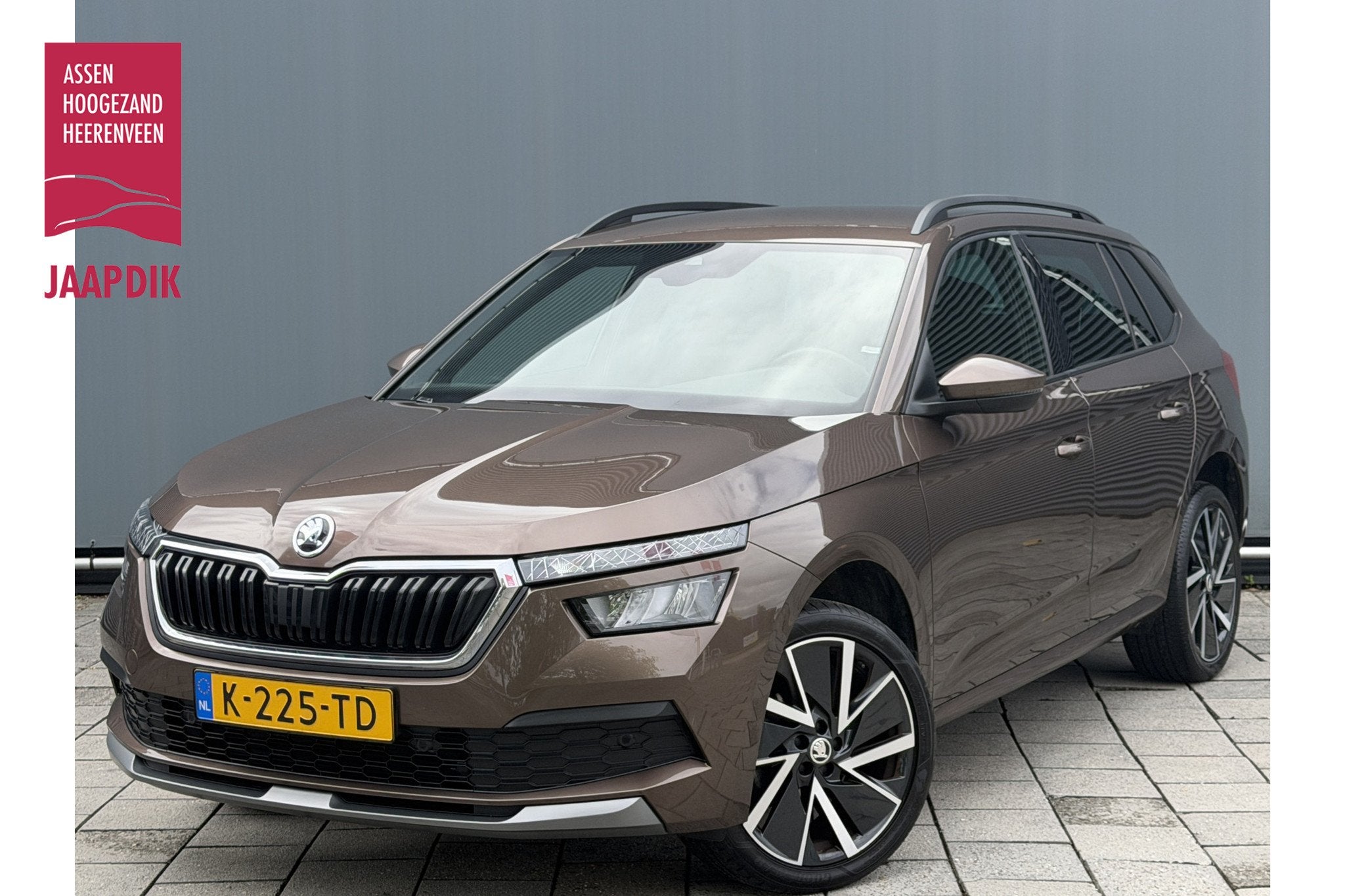 Skoda Kamiq BWJ 2021 | 1.0TSI 111PK Sport Bus AUTOMAAT | CLI, Auto's, Skoda, Gebruikt, Bruin, Origineel Nederlands, 3 cilinders