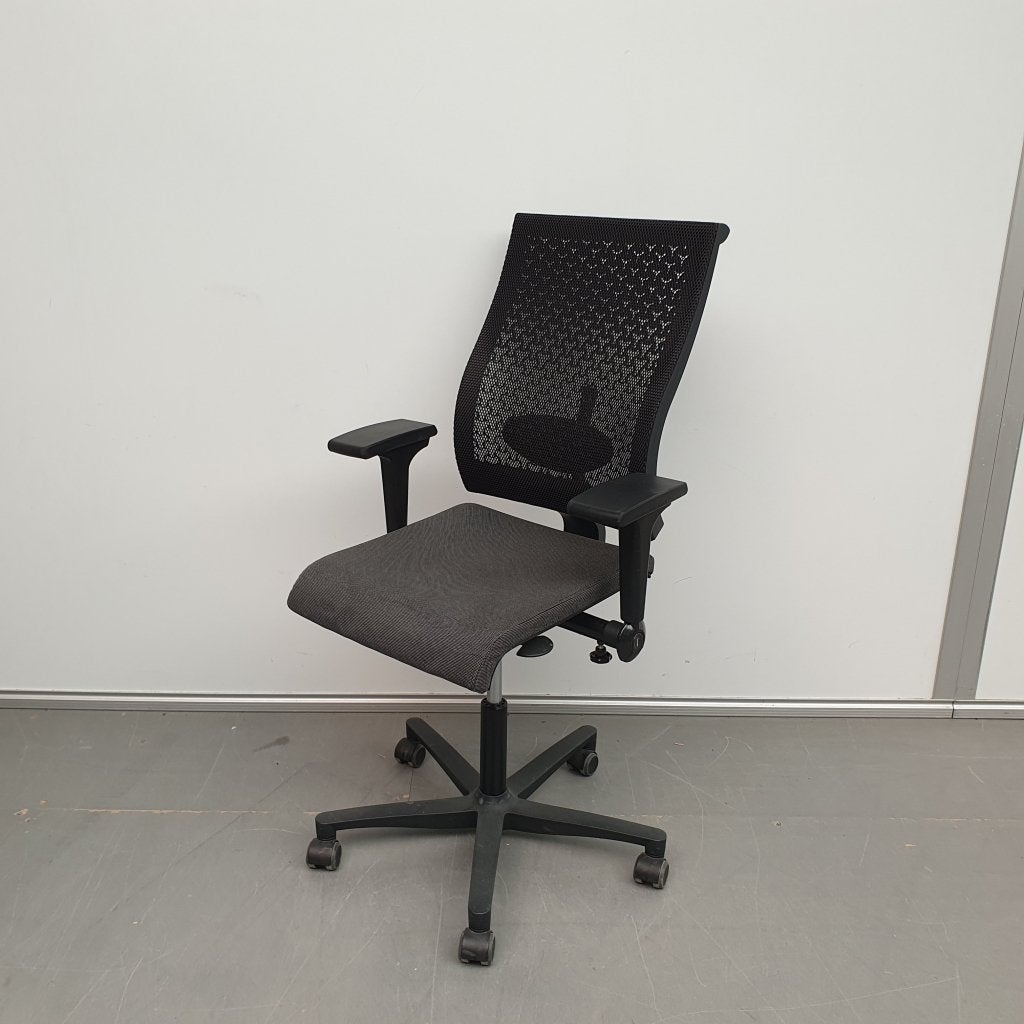 Ahrend 250 Centennial bureaustoel - grijze stof / netweave, Niet ingevuld, Gebruikt, Niet ingevuld, Niet ingevuld